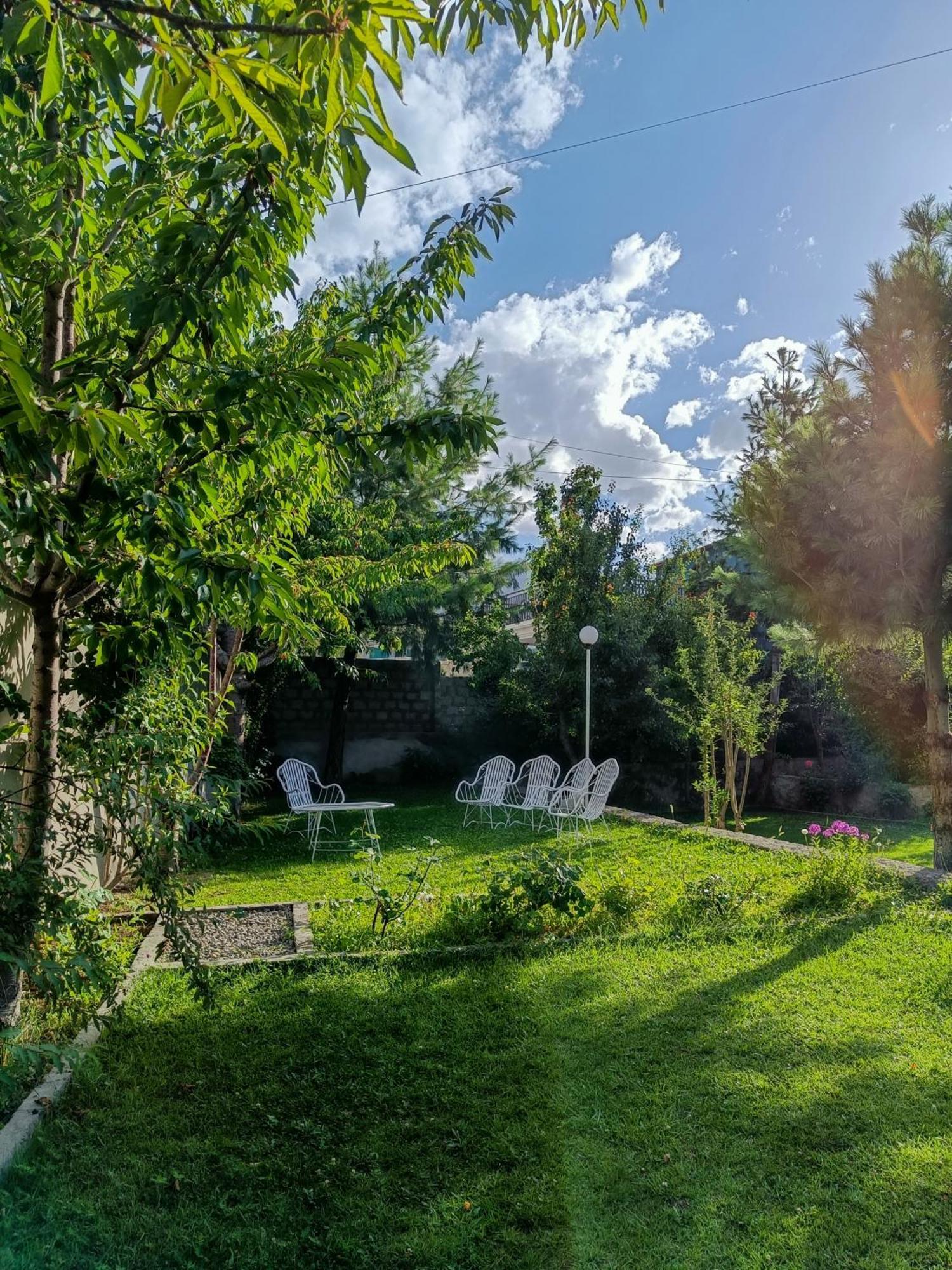 Taaj Residence Skardu Buitenkant foto